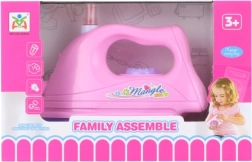 Kids' battery-powered water iron with light and sound