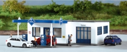 Комплект за сглобяване: бензиностанция ARAL с автомивка PIKO HOBBY H0