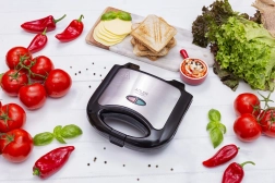 Сандвич-мейкър ADLER AD 3015, 750 W