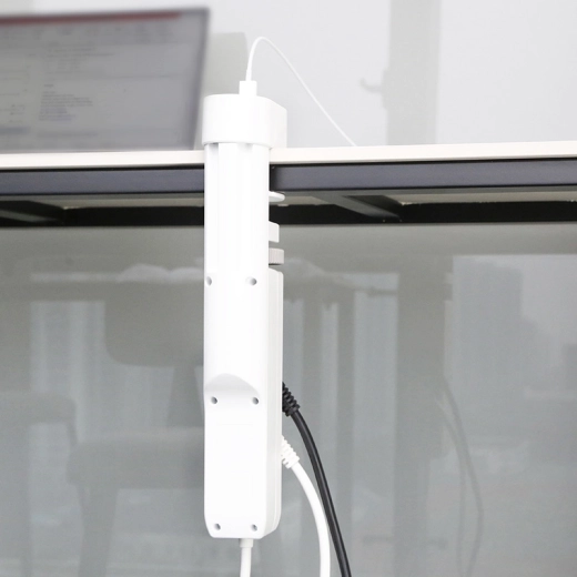 USB бързо зареждане отгоре (USB-A + 2× USB-C PD)