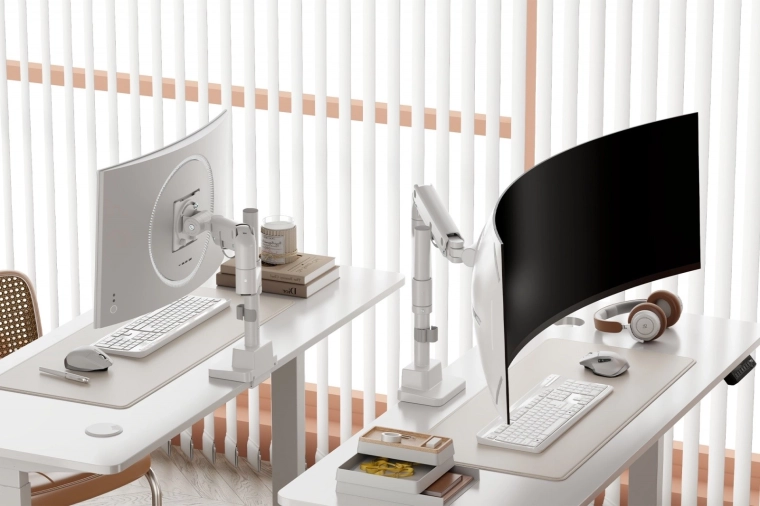 Maximum ergonomics and a clear workspace
