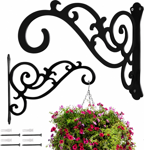 Elegant ornamental bracket for hanging decorations