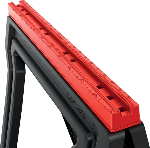 Measuring scale for quick orientation while working