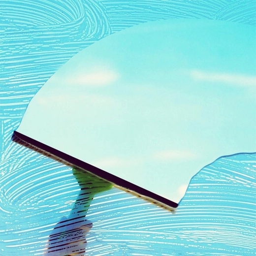 Стъргалка за полиране на стъкло без следи