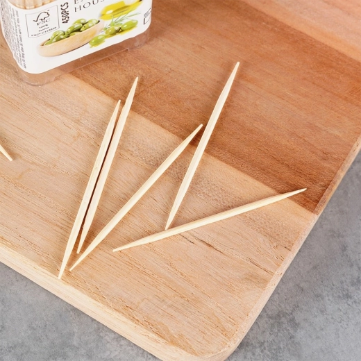 Natural bamboo, smooth and sturdy
