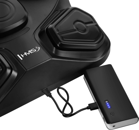 Built-in 4000 mAh battery and USB‑C charging