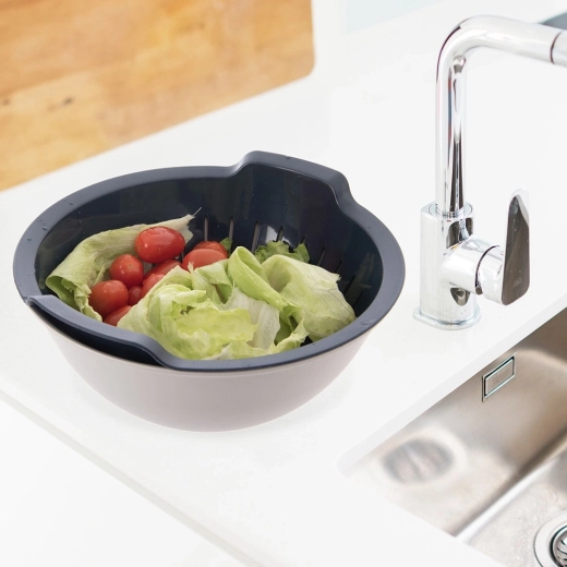 Лесна работа до мивката и на плота