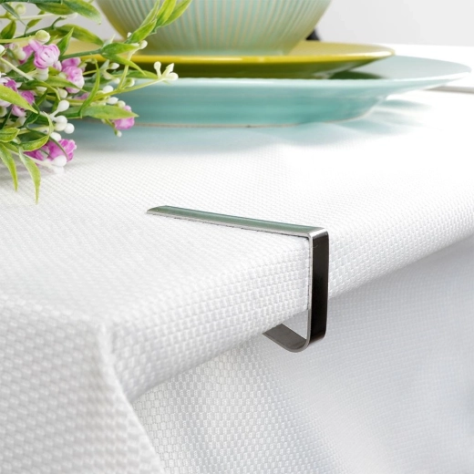 Secure tablecloth hold even in the wind