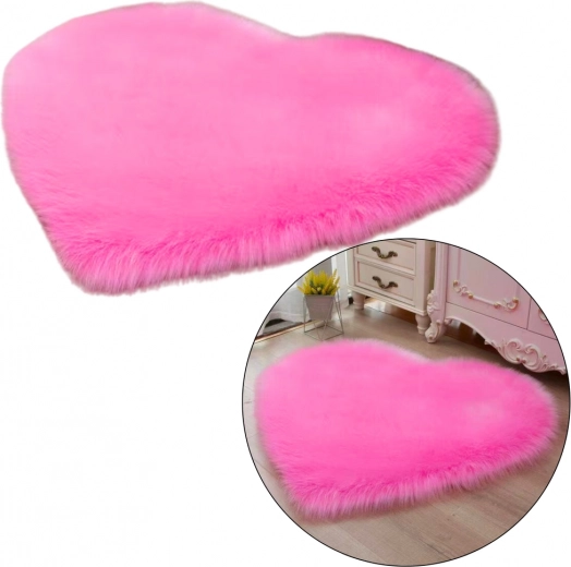 Pink plush heart-shaped rug 40x50 cm