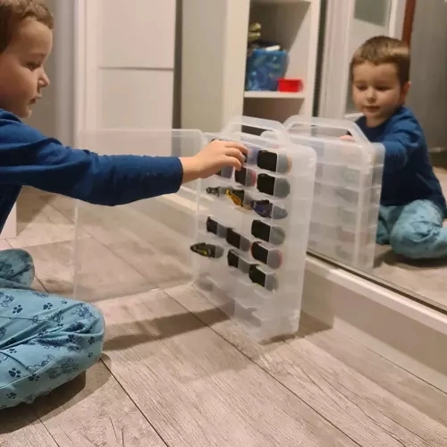 46 compartments for clear storage