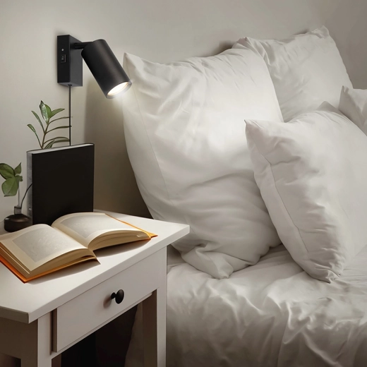 Switch directly on the light