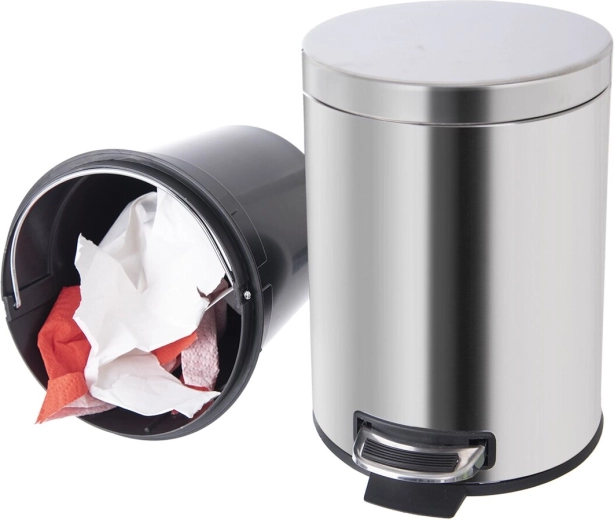Removable inner bucket for easy emptying