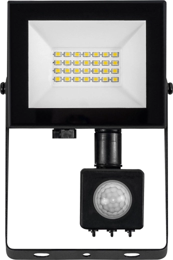 Automatic switching on thanks to PIR sensor