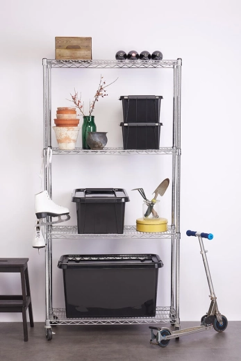 Tidy on shelves and carts