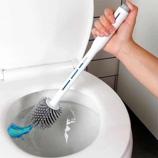 Silicone bristles that don’t scratch