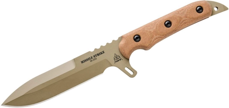 Durable full-tang blade made of 1095 steel