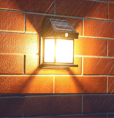 Automatic switching on thanks to the light sensor