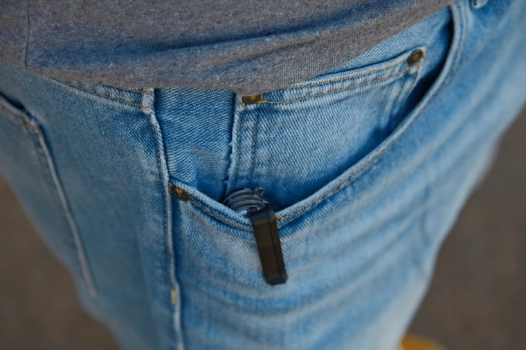 Deep carry for secure pocket carry