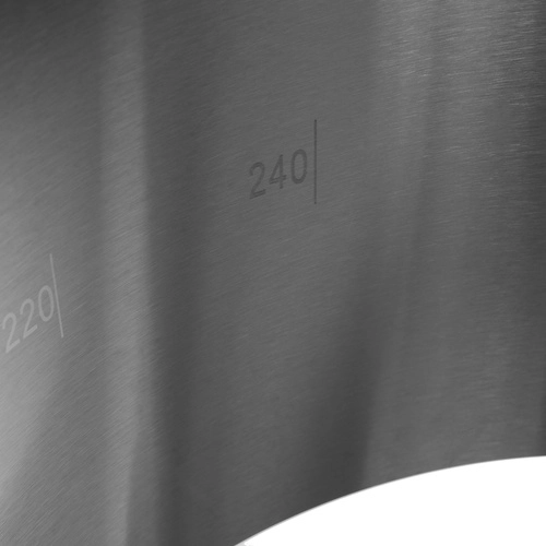 Stainless steel with markings for more precise work