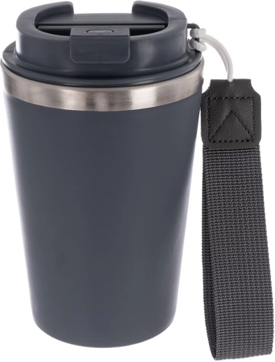 Closable lid for comfortable travel