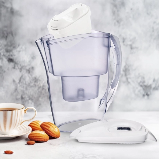 Cleaner and better-tasting water every day