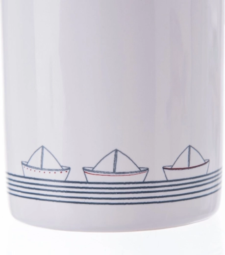 Ceramic body with decorative Sea design