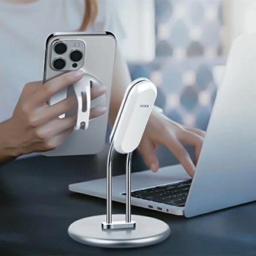 Magnetic head with perfect MagSafe alignment