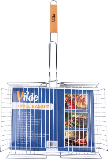 Durable chrome-plated metal and wooden handle