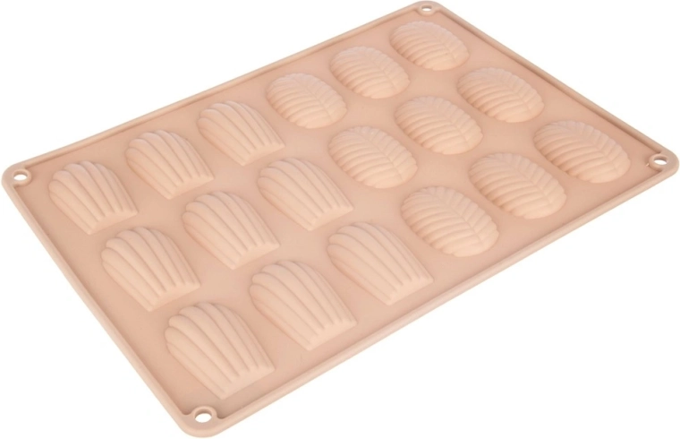 Bake and shape up to 18 pieces at once