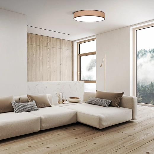 Natural design in raw jute decor