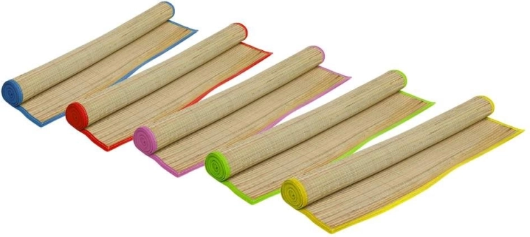 Happy Green beach mat made of natural material