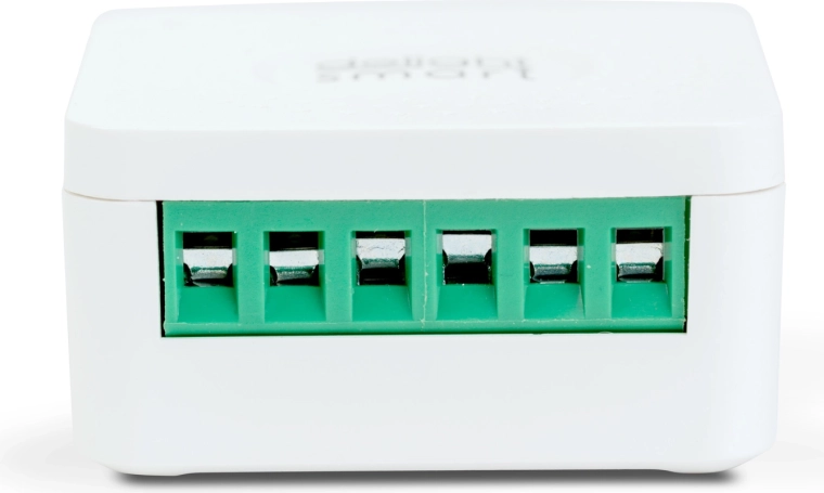 Compact module for installation in a circuit