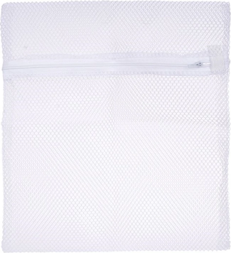 Фината мрежа едновременно защитава и пере в дълбочина