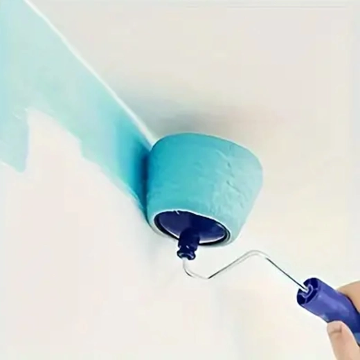 Ergonomic handle and even coverage of large areas