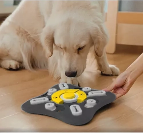 360° rotating center and more compartments for longer fun