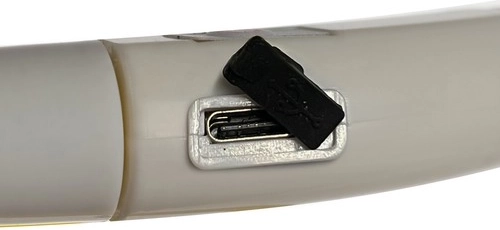 USB‑C charging and built-in rechargeable battery