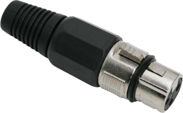 Триполюсен XLR щепсел за микрофонен кабел