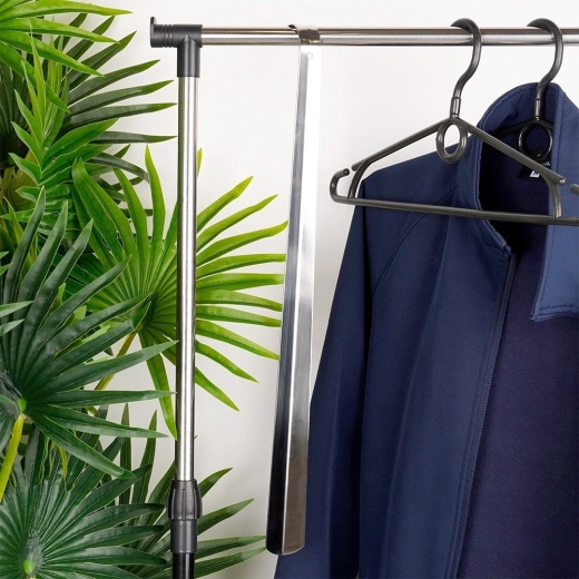 Practical hanging and storage