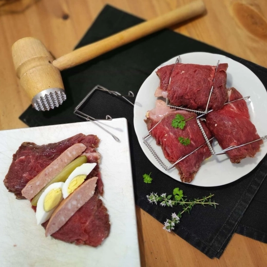 Neat roulades and poultry without twine