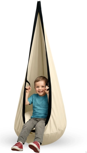 Comfort thanks to the cushion and cocoon shape