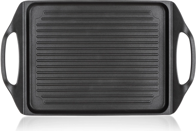 Sturdy construction and comfortable handles