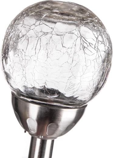 Decorative cracked glass for a sparkling effect