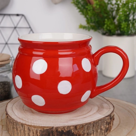 Удобно държане благодарение на формата и голямата дръжка