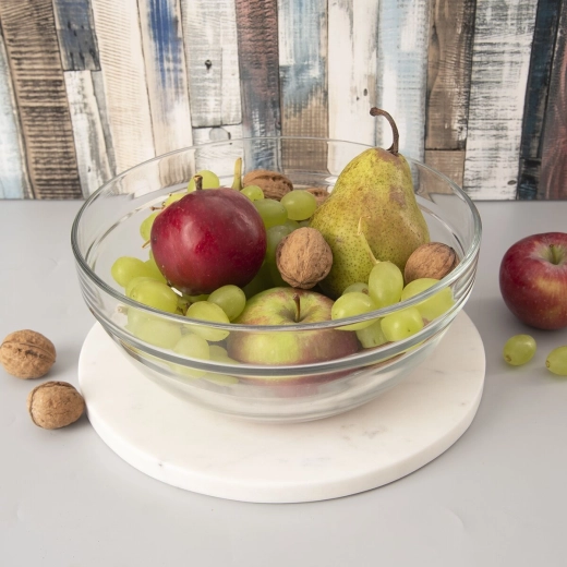 Versatile use – base, serving and decoration