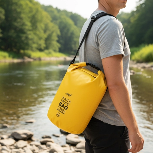 Comfortable to carry with strap