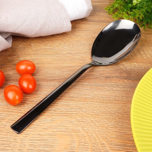 Comfortable mixing and serving