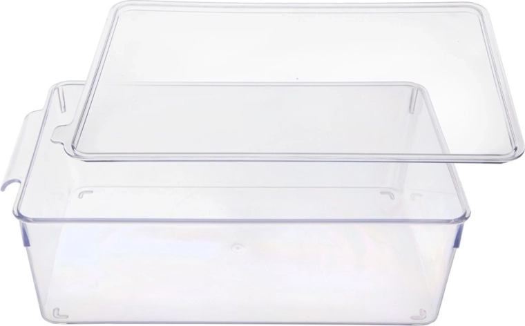 Transparent design and comfortable handles