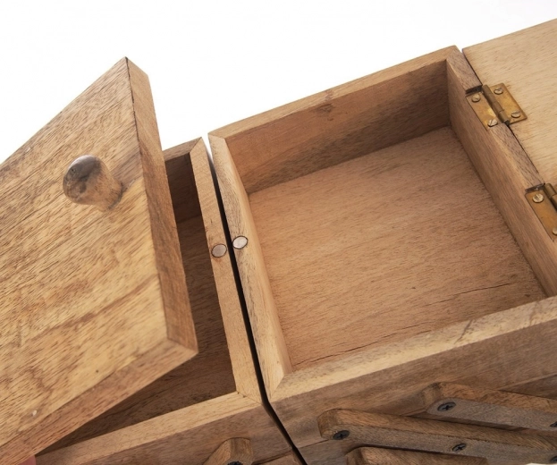 Five smart compartments