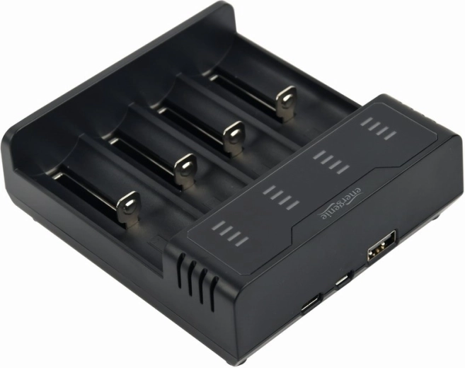 USB захранване и функционален дизайн