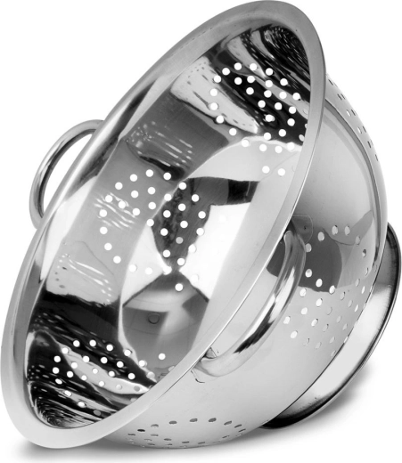 Durable stainless steel and comfortable handles